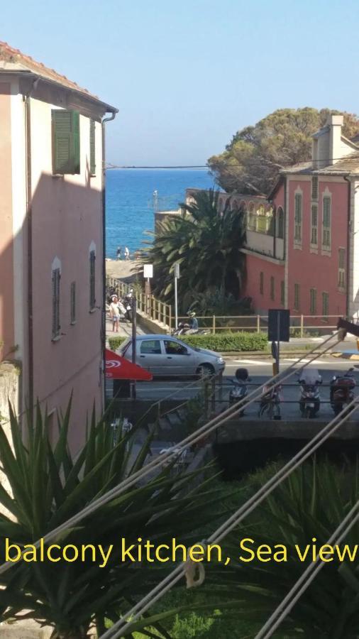 House Of Fly With Sea View, Front The Beach Savona Exterior foto